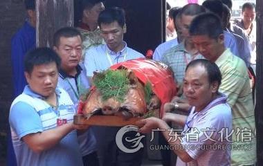 祭祖習(xí)俗（鳳陽(yáng)宗祠祭典）